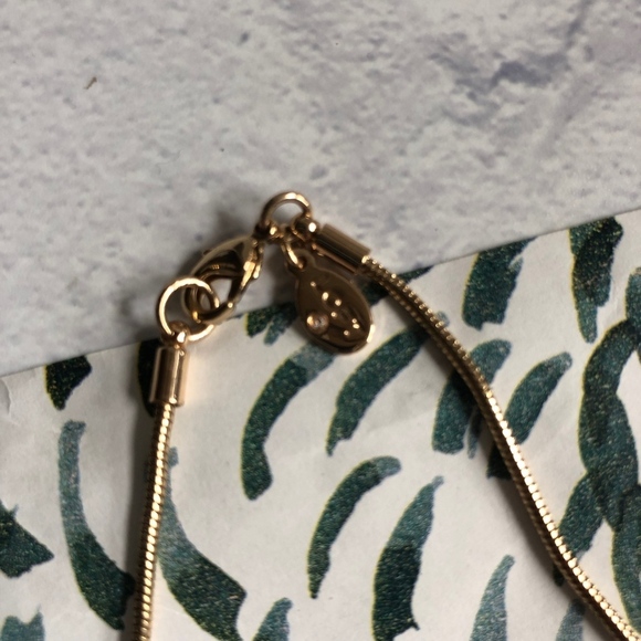 Loft 2 Piece Jewelry Lot Necklace and Earrings - Picture 7 of 8